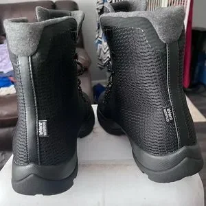 Jordan | Shoes | Selling Jordan Future Boots Size 1 Going  display picture 3